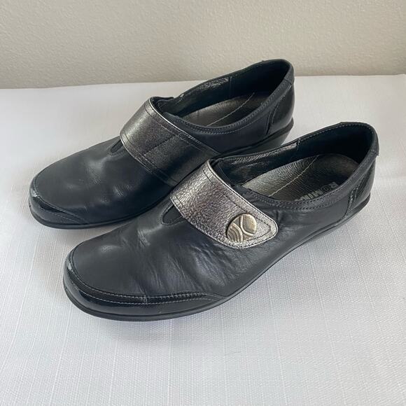 Romina Black leather comfort shoes 11.5 slip on with Velcro adjustable strap.‎ - Picture 2 of 10